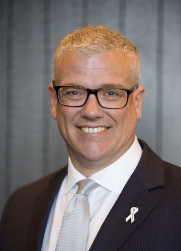 Dr. Alan Ryan